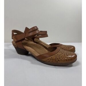 Cobb Hill Laurel Womens 8.5 Perforated Mary Jane Heeled Shoes Preppy Festival